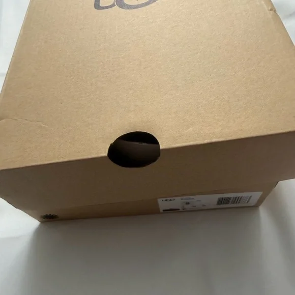 New UGG Women’s Chestnut Tasman Slippers with Patterned Trim Size 8 - Picture 7 of 7